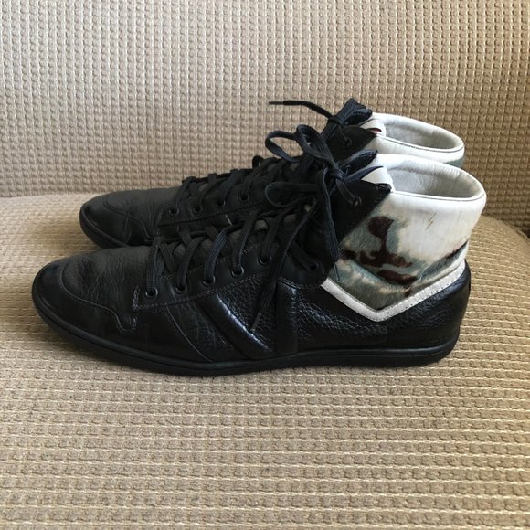 Louis Vuitton Men's Black Leather High Tops - Picture 2 of 12